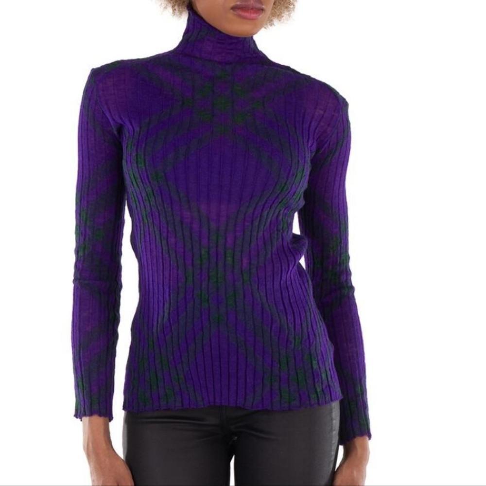 Burberry Purple and Black Knit Sweater